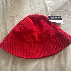 “Better Days” H&M Bucket Hat- Tags On